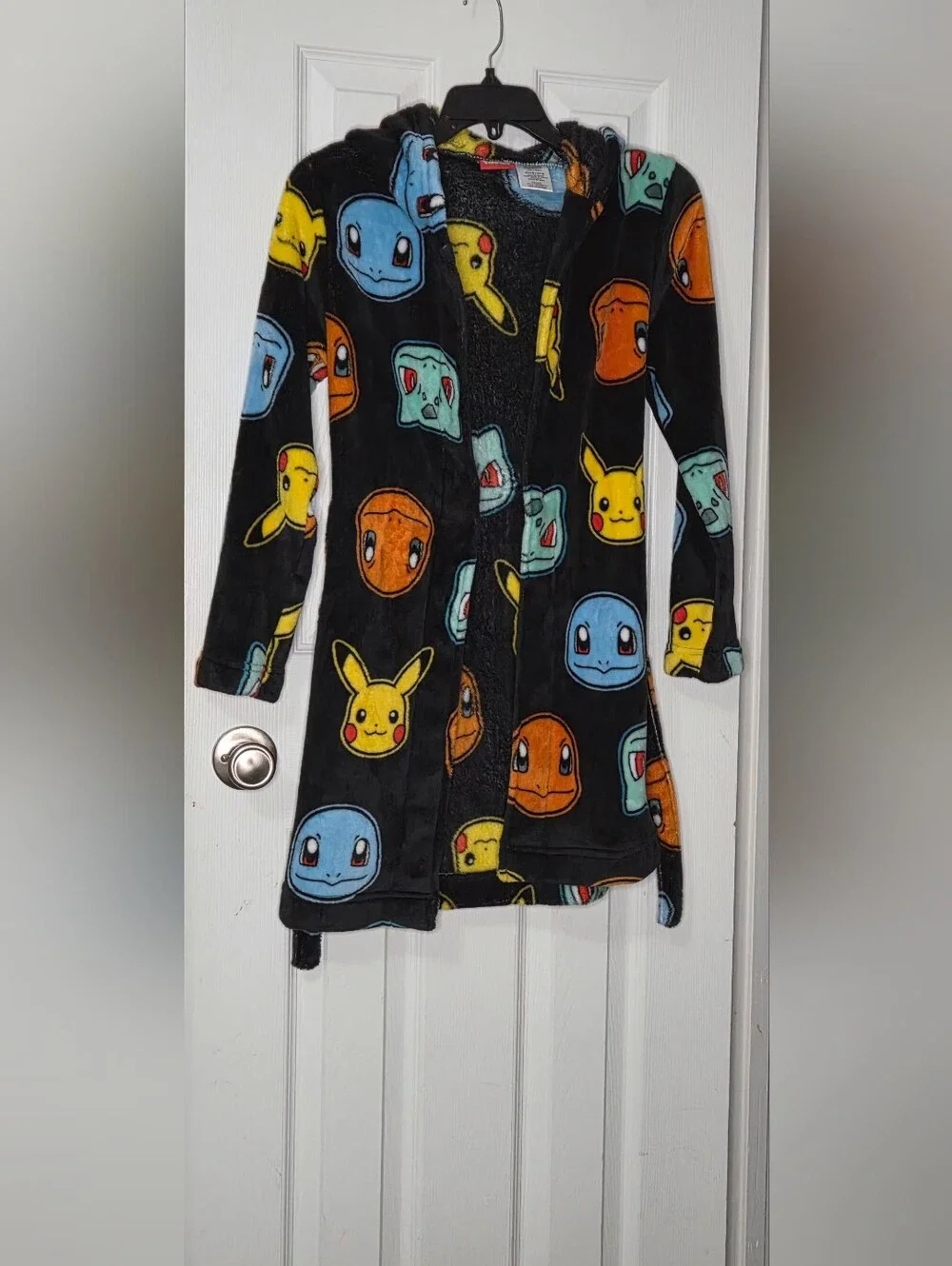 Pokemon Boys Large Hooded Plush Fleece Bathrobe Pikachu Squirtle Size L 10/12